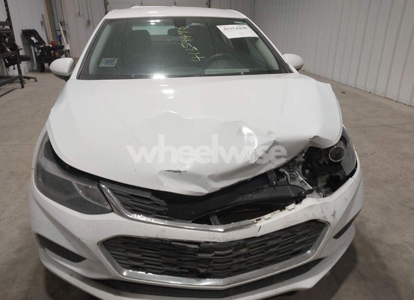 Photo 12 of 2017 Chevrolet Cruze (VIN 1G1BE5SM3H7245149)