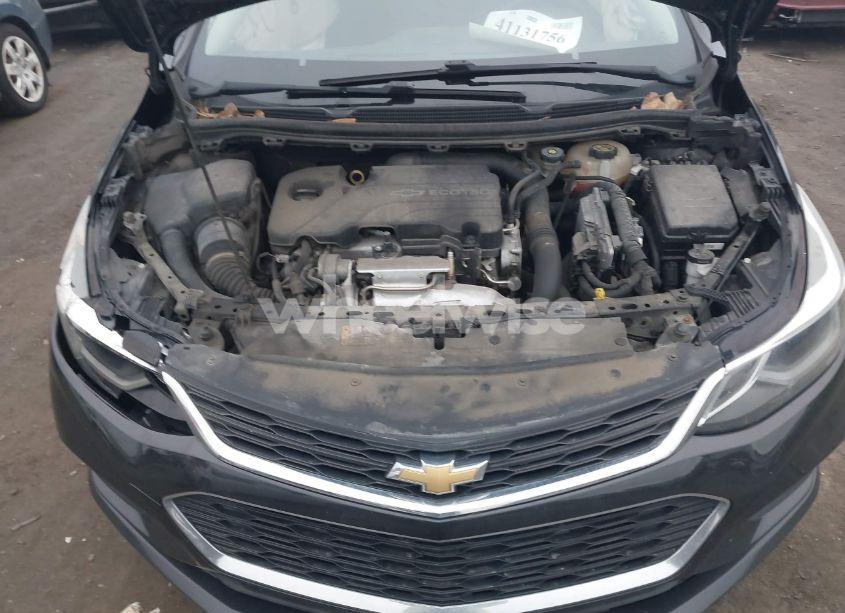 Photo 10 of 2018 Chevrolet Cruze LT AUTO (VIN 1G1BE5SM3J7107567)