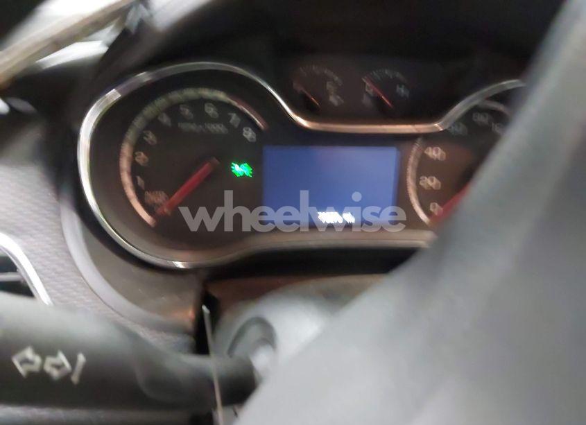 Photo 7 of 2018 Chevrolet Cruze LT AUTO (VIN 1G1BE5SM3J7109996)