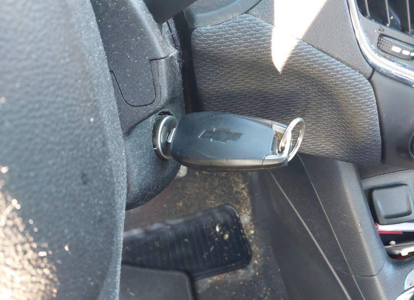 Photo 11 of 2018 Chevrolet Cruze LT AUTO (VIN 1G1BE5SM3J7120626)