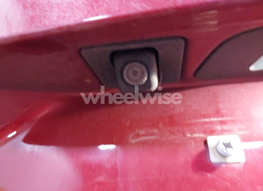 Photo 18 of 2018 Chevrolet Cruze LT AUTO (VIN 1G1BE5SM3J7125115)