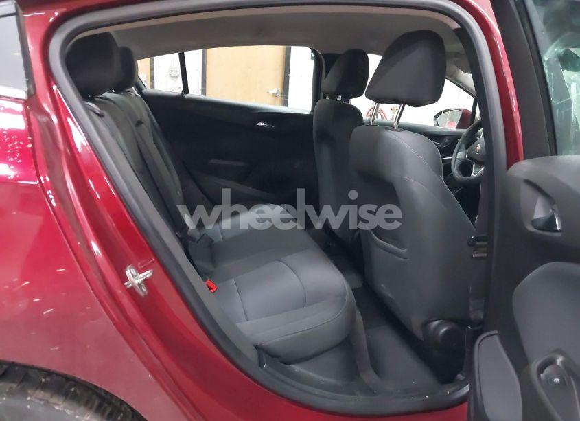 Photo 8 of 2018 Chevrolet Cruze LT AUTO (VIN 1G1BE5SM3J7125115)