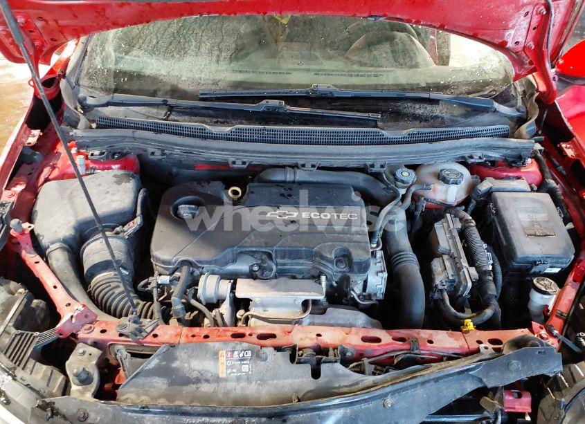 Photo 10 of 2018 Chevrolet Cruze LT AUTO (VIN 1G1BE5SM3J7131058)