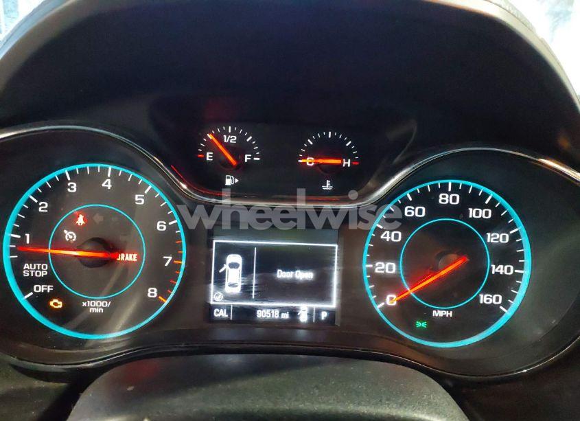 Photo 7 of 2018 Chevrolet Cruze LT AUTO (VIN 1G1BE5SM3J7131058)