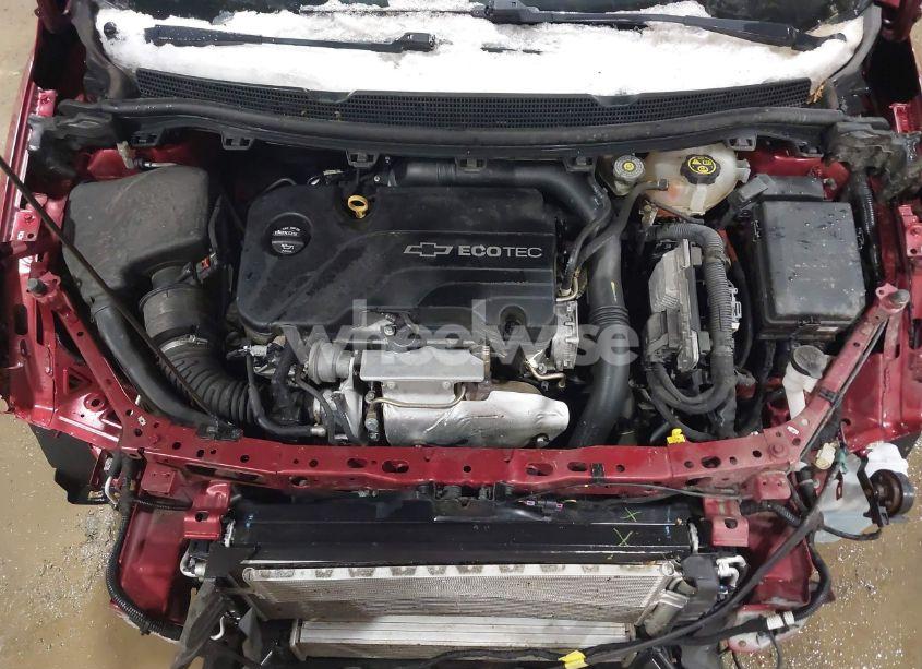 Photo 10 of 2018 Chevrolet Cruze LT AUTO (VIN 1G1BE5SM3J7142125)