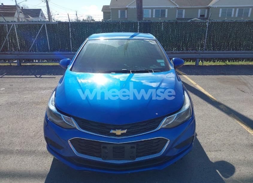 Photo 11 of 2018 Chevrolet Cruze LT AUTO (VIN 1G1BE5SM3J7214926)