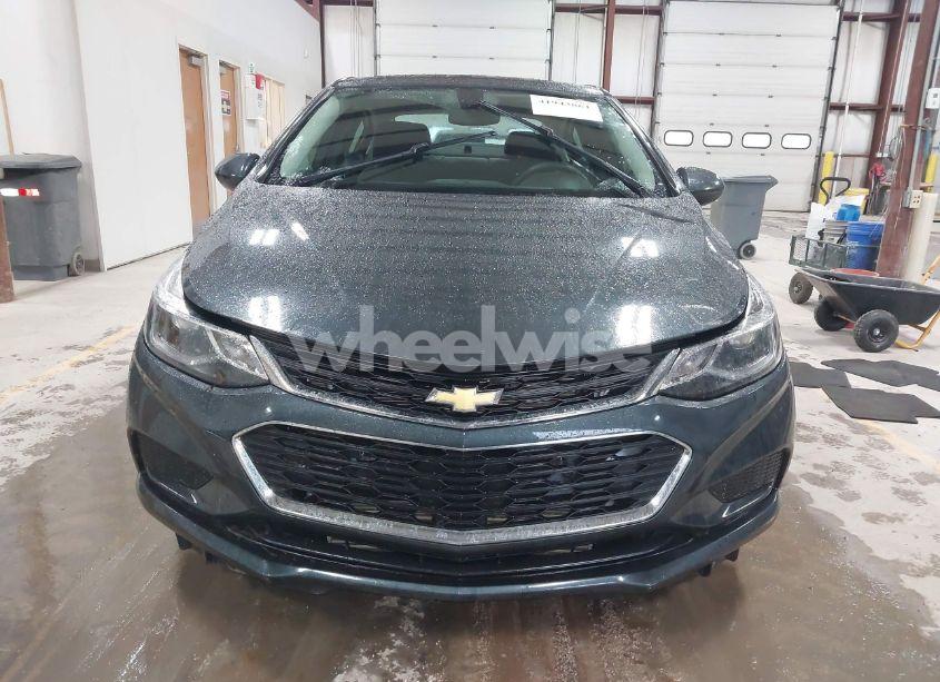 Photo 12 of 2018 Chevrolet Cruze LT AUTO (VIN 1G1BE5SM3J7229104)