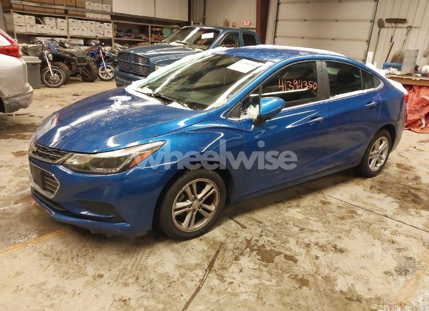 Photo 2 of 2016 Chevrolet Cruze LT AUTO (VIN 1G1BE5SM4G7266512)