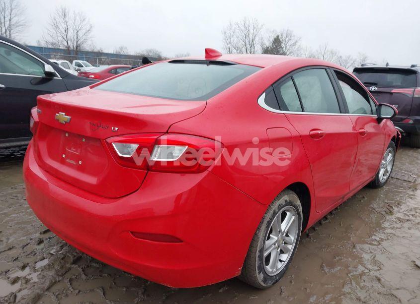 Photo 4 of 2016 Chevrolet Cruze LT AUTO (VIN 1G1BE5SM4G7266588)
