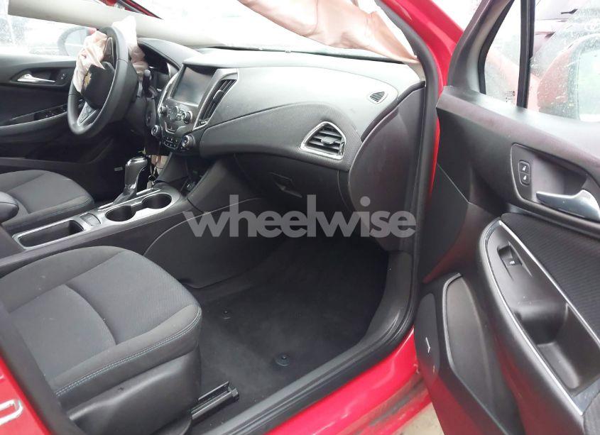 Photo 5 of 2016 Chevrolet Cruze LT AUTO (VIN 1G1BE5SM4G7266588)