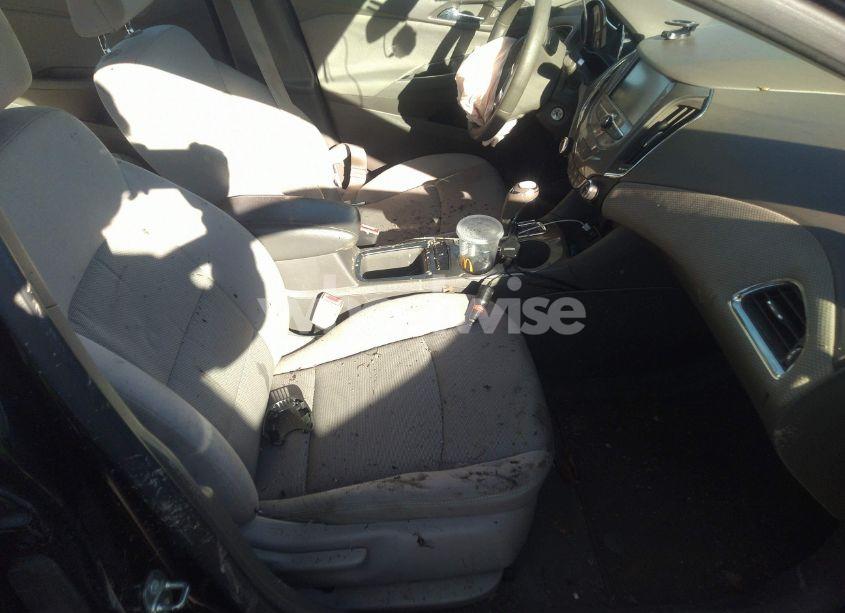 Photo 5 of 2016 Chevrolet Cruze LT AUTO (VIN 1G1BE5SM4G7267062)