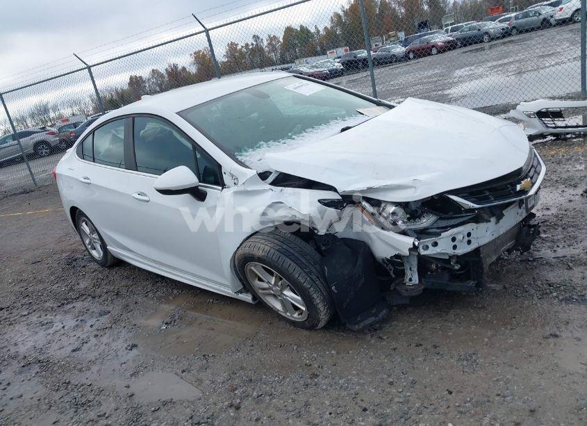 2016 Chevrolet Cruze LT AUTO (VIN 1G1BE5SM4G7295590) main photo
