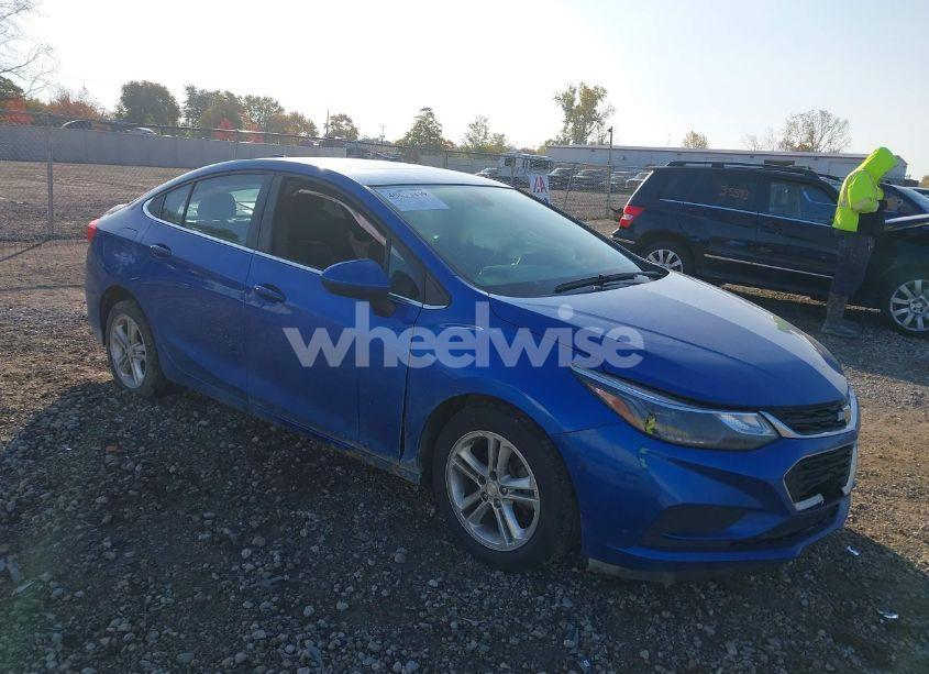 2016 Chevrolet Cruze LT AUTO (VIN 1G1BE5SM4G7310640) main photo
