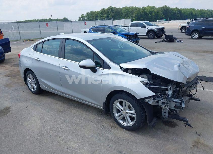 2016 Chevrolet Cruze LT (VIN 1G1BE5SM4G7312209) main photo