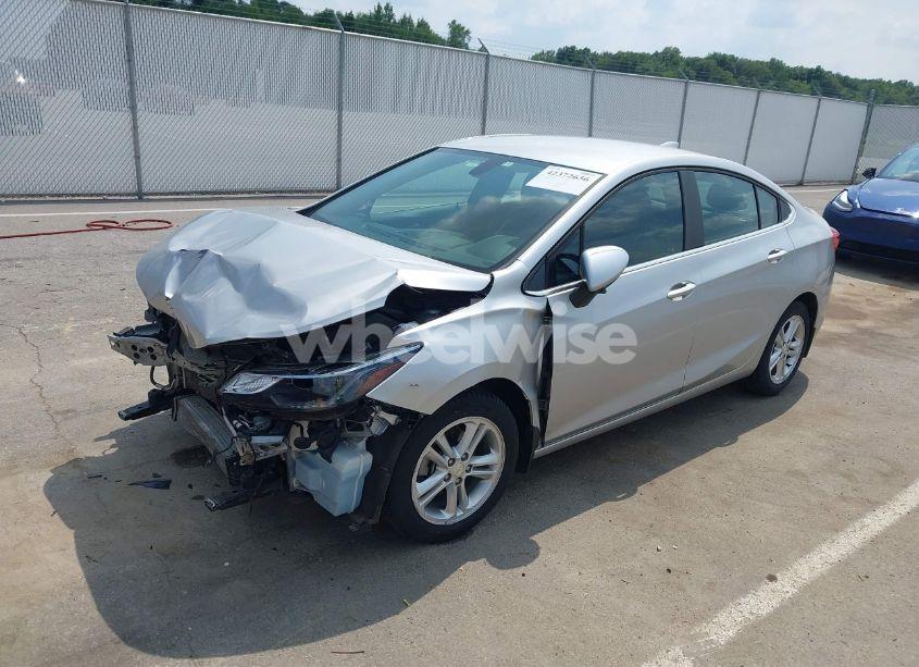 Photo 2 of 2016 Chevrolet Cruze LT (VIN 1G1BE5SM4G7312209)