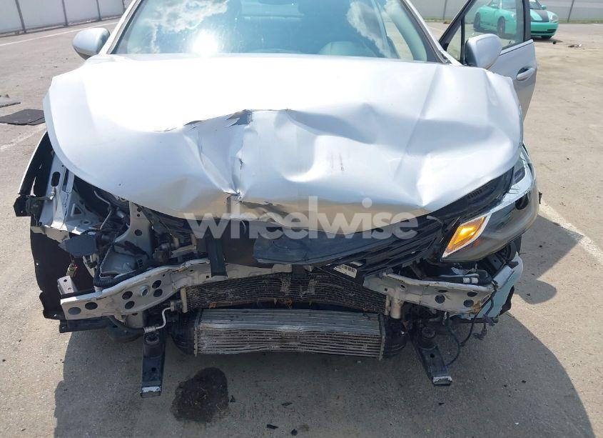 Photo 6 of 2016 Chevrolet Cruze LT (VIN 1G1BE5SM4G7312209)