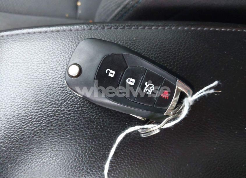 Photo 11 of 2017 Chevrolet Cruze LT AUTO (VIN 1G1BE5SM4H7139230)