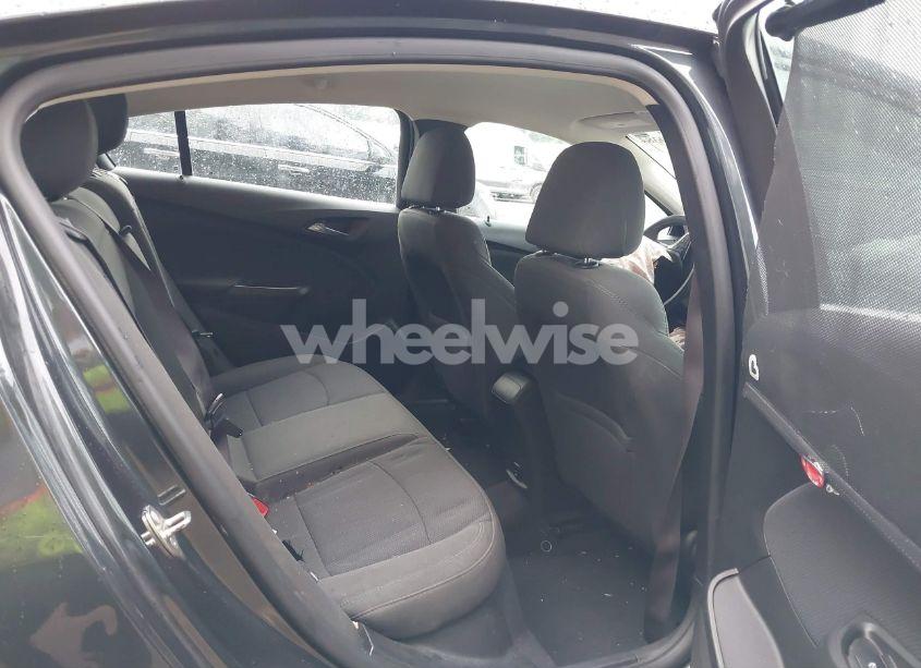 Photo 8 of 2017 Chevrolet Cruze LT AUTO (VIN 1G1BE5SM4H7139230)