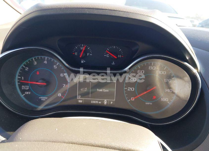 Photo 7 of 2017 Chevrolet Cruze LT AUTO (VIN 1G1BE5SM4H7139311)