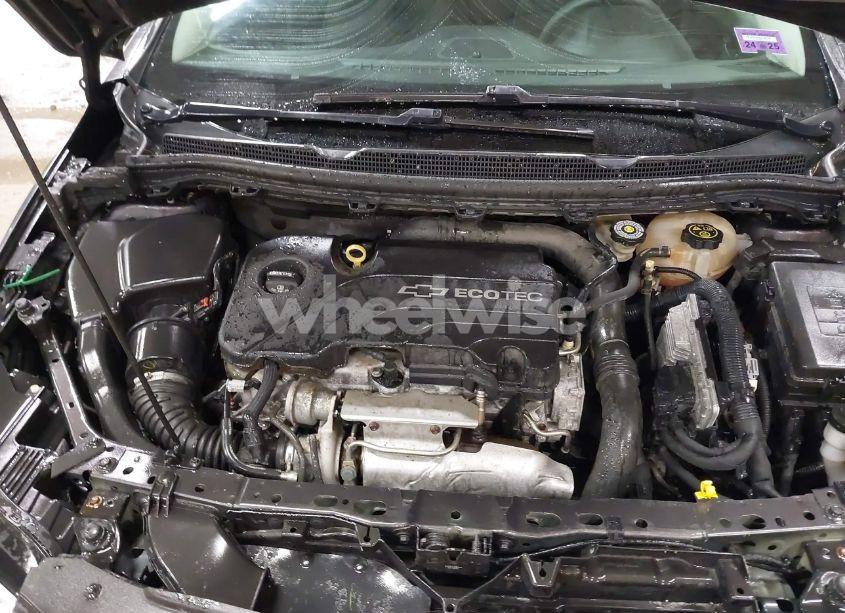 Photo 10 of 2017 Chevrolet Cruze LT AUTO (VIN 1G1BE5SM4H7153046)