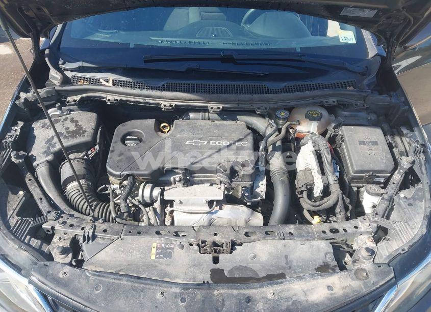 Photo 10 of 2017 Chevrolet Cruze LT AUTO (VIN 1G1BE5SM4H7180196)