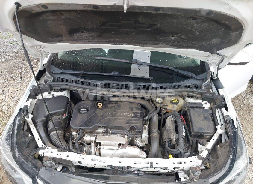 Photo 10 of 2017 Chevrolet Cruze LT AUTO (VIN 1G1BE5SM4H7207235)