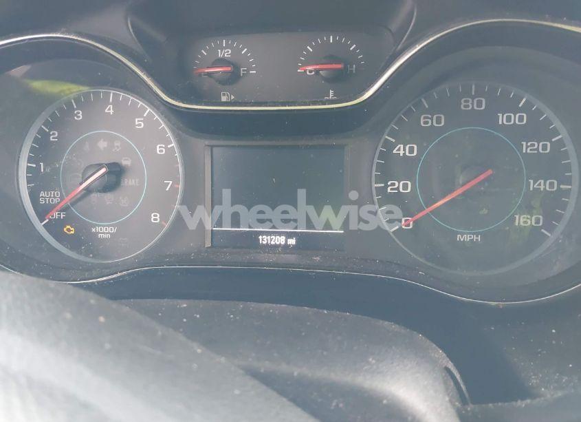 Photo 7 of 2017 Chevrolet Cruze LT AUTO (VIN 1G1BE5SM4H7207235)