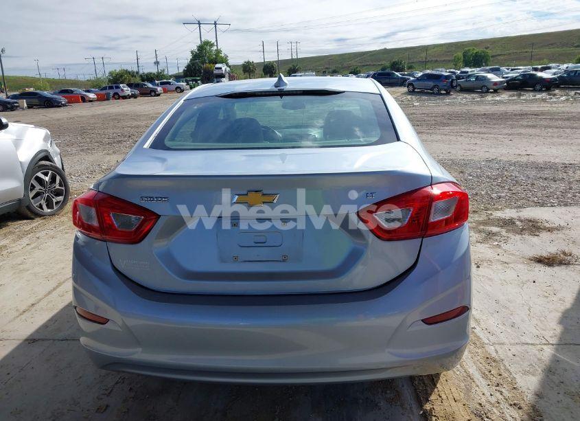 Photo 17 of 2017 Chevrolet Cruze LT AUTO (VIN 1G1BE5SM4H7207252)