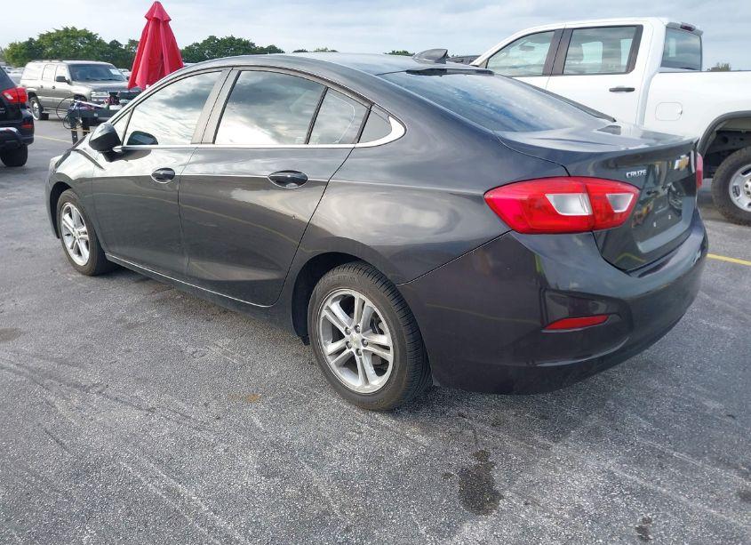 Photo 3 of 2017 Chevrolet Cruze LT AUTO (VIN 1G1BE5SM4H7207641)