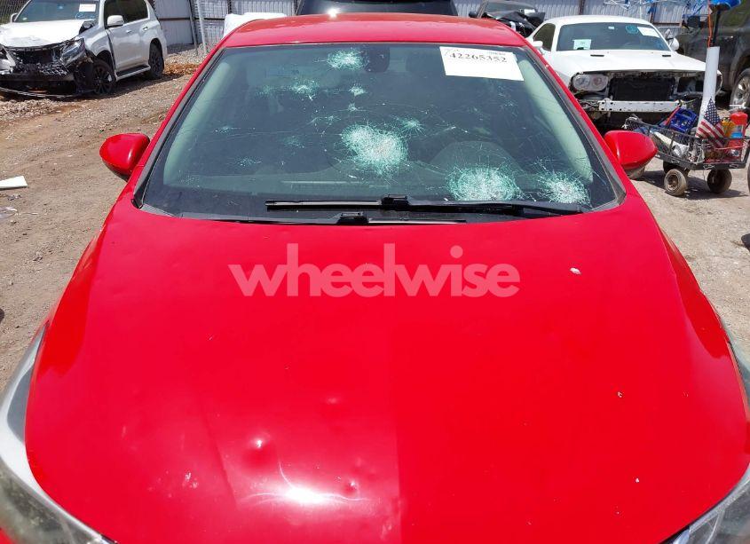 Photo 6 of 2017 Chevrolet Cruze LT AUTO (VIN 1G1BE5SM4H7225699)