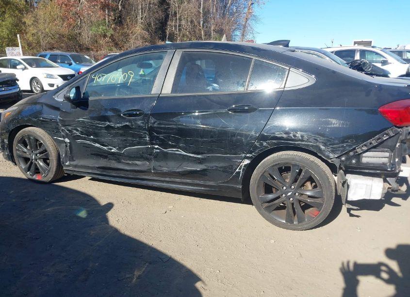 Photo 15 of 2017 Chevrolet Cruze LT AUTO (VIN 1G1BE5SM4H7269489)