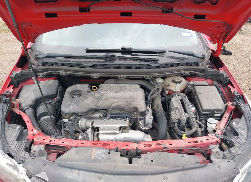 Photo 10 of 2018 Chevrolet Cruze LT AUTO (VIN 1G1BE5SM4J7113653)