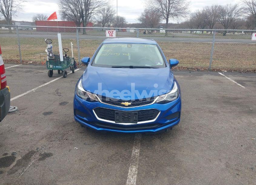 Photo 12 of 2018 Chevrolet Cruze LT AUTO (VIN 1G1BE5SM4J7126919)