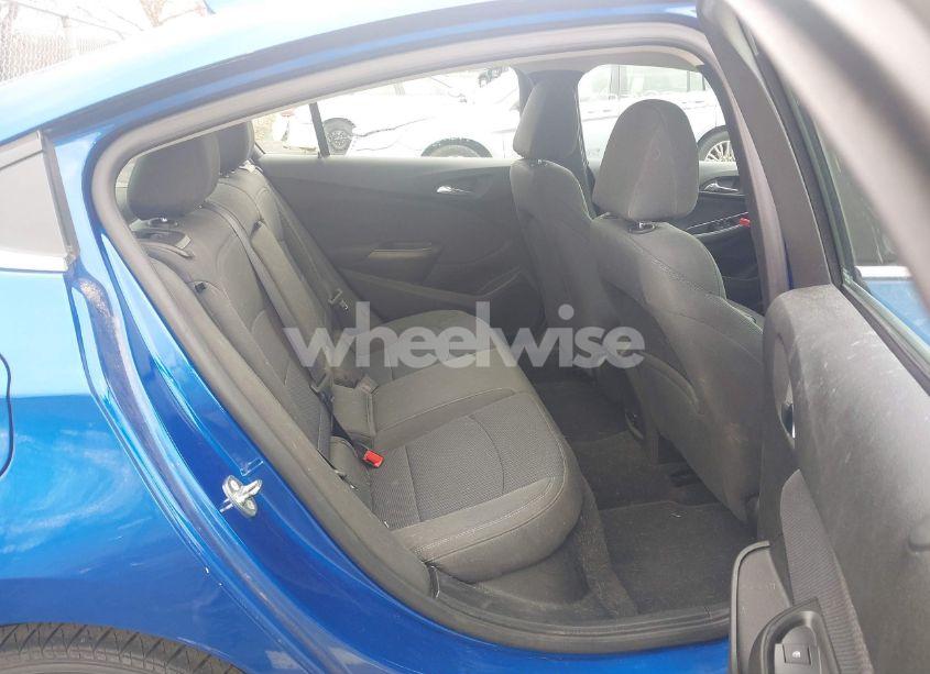 Photo 8 of 2018 Chevrolet Cruze LT AUTO (VIN 1G1BE5SM4J7126919)