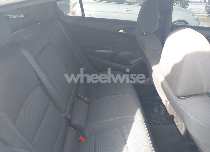 Photo 8 of 2018 Chevrolet Cruze LT AUTO (VIN 1G1BE5SM4J7171925)