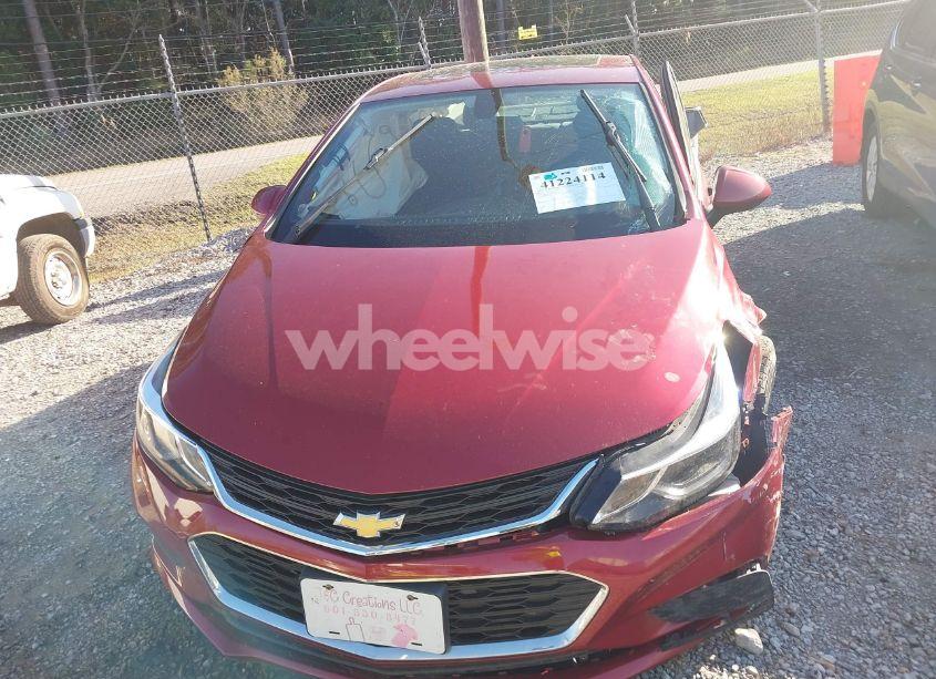 Photo 12 of 2018 Chevrolet Cruze LT AUTO (VIN 1G1BE5SM4J7208259)