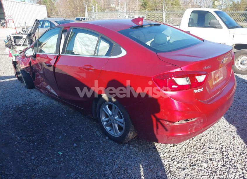 Photo 3 of 2018 Chevrolet Cruze LT AUTO (VIN 1G1BE5SM4J7208259)