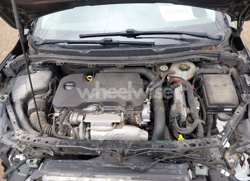 Photo 10 of 2018 Chevrolet Cruze LT AUTO (VIN 1G1BE5SM4J7208326)