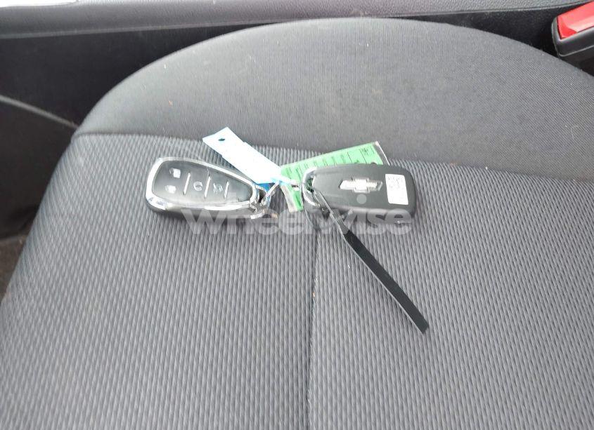 Photo 11 of 2018 Chevrolet Cruze LT AUTO (VIN 1G1BE5SM4J7208326)