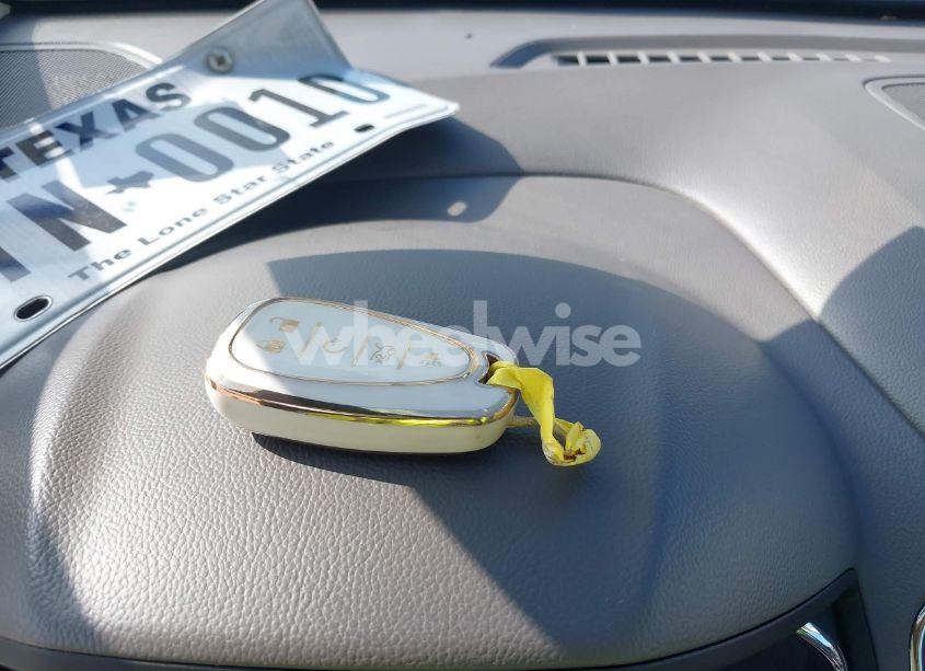 Photo 11 of 2018 Chevrolet Cruze LT AUTO (VIN 1G1BE5SM4J7226454)