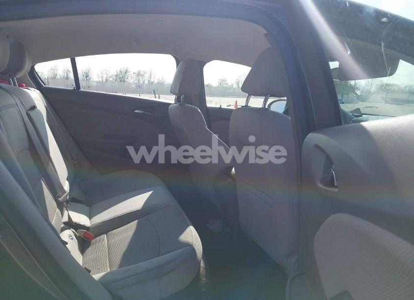 Photo 8 of 2018 Chevrolet Cruze LT AUTO (VIN 1G1BE5SM4J7226454)