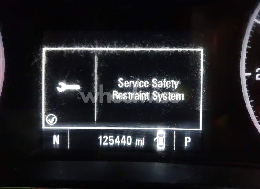 Photo 15 of 2019 Chevrolet Cruze LT (VIN 1G1BE5SM4K7107241)