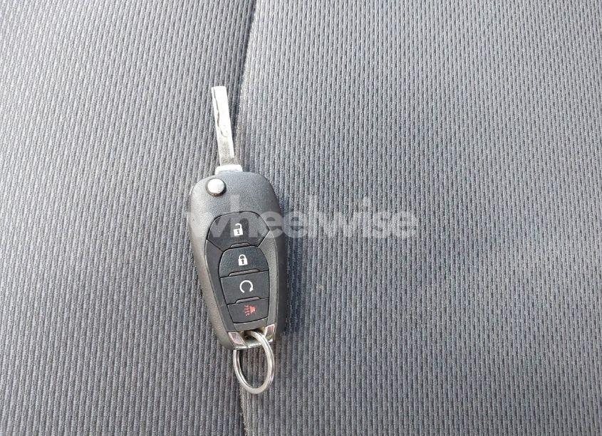 Photo 11 of 2019 Chevrolet Cruze LT (VIN 1G1BE5SM4K7122872)