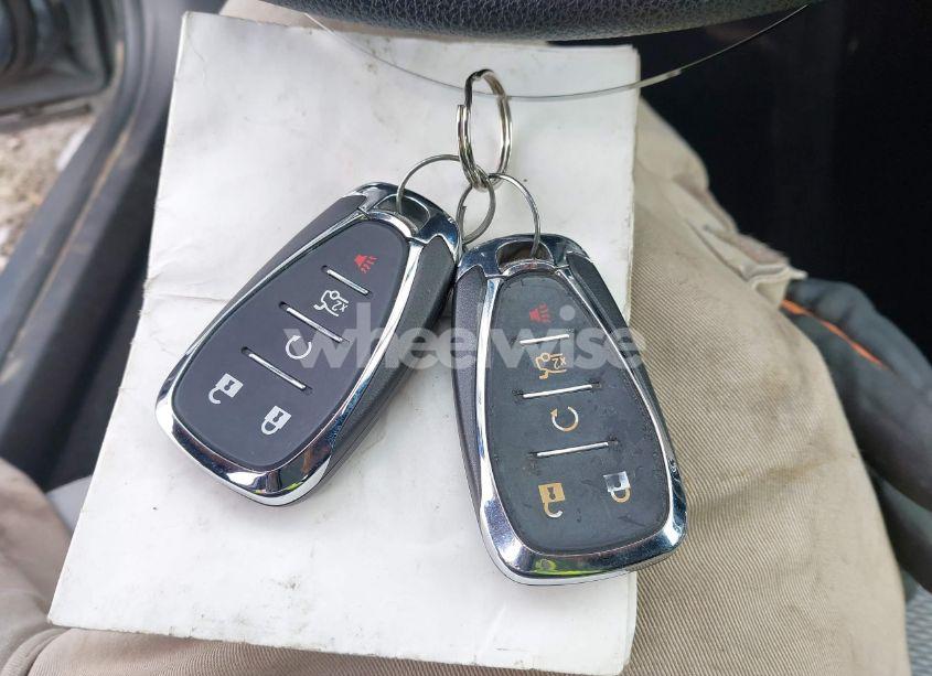 Photo 11 of 2019 Chevrolet Cruze LT (VIN 1G1BE5SM4K7131426)