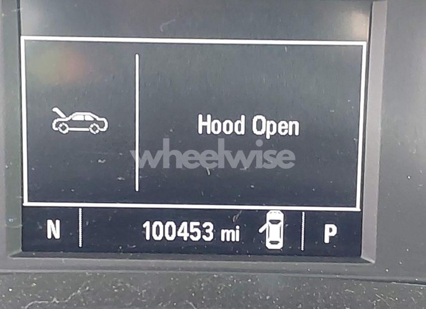 Photo 15 of 2019 Chevrolet Cruze LT (VIN 1G1BE5SM4K7131426)