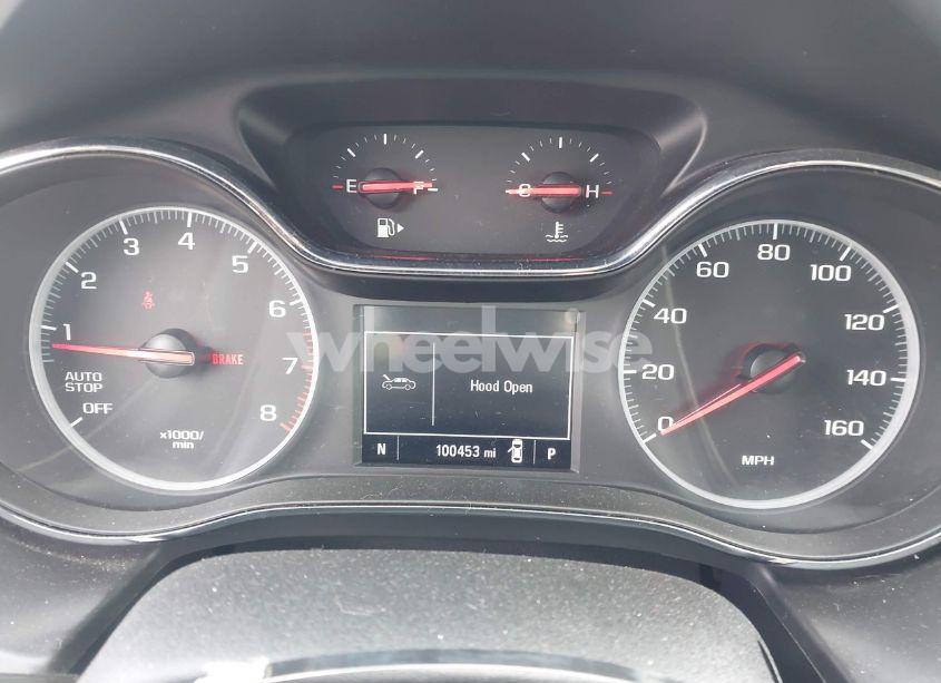 Photo 7 of 2019 Chevrolet Cruze LT (VIN 1G1BE5SM4K7131426)