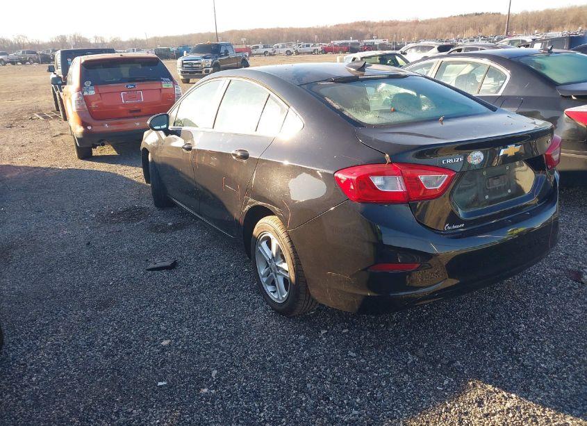 Photo 3 of 2016 Chevrolet Cruze LT AUTO (VIN 1G1BE5SM5G7233776)
