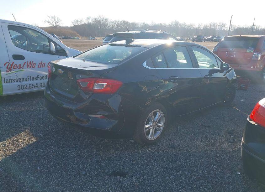 Photo 4 of 2016 Chevrolet Cruze LT AUTO (VIN 1G1BE5SM5G7233776)