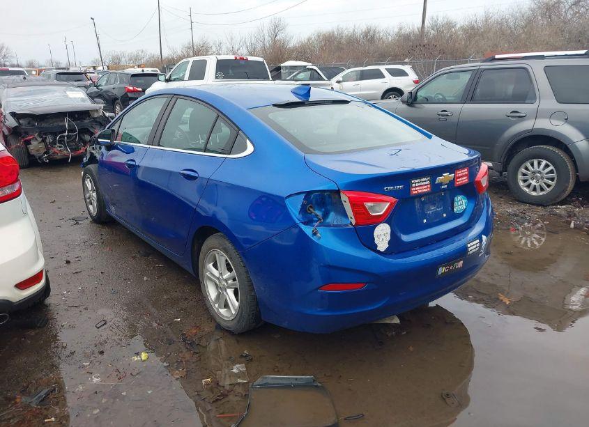 Photo 3 of 2016 Chevrolet Cruze LT AUTO (VIN 1G1BE5SM5G7237908)