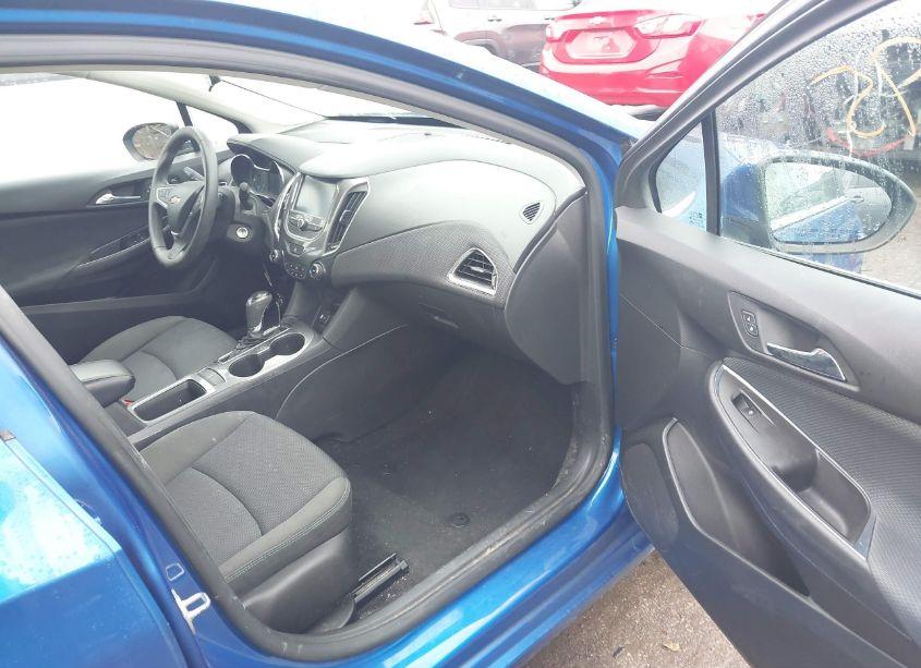 Photo 5 of 2016 Chevrolet Cruze LT AUTO (VIN 1G1BE5SM5G7237908)